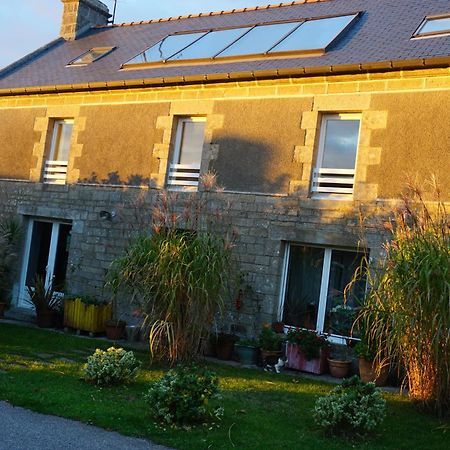 Chambre d'hôtes Douarnenez - Kerioret Izella Kerlaz Exterior foto