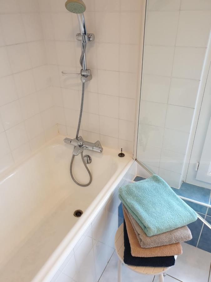 Chambre d'hôtes Douarnenez - Kerioret Izella Kerlaz Exterior foto